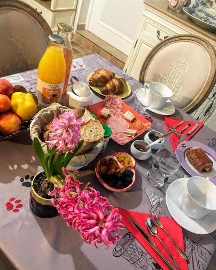 Bed and Breakfast La Tour Cachee Mortain-Bocage Zewnętrze zdjęcie
