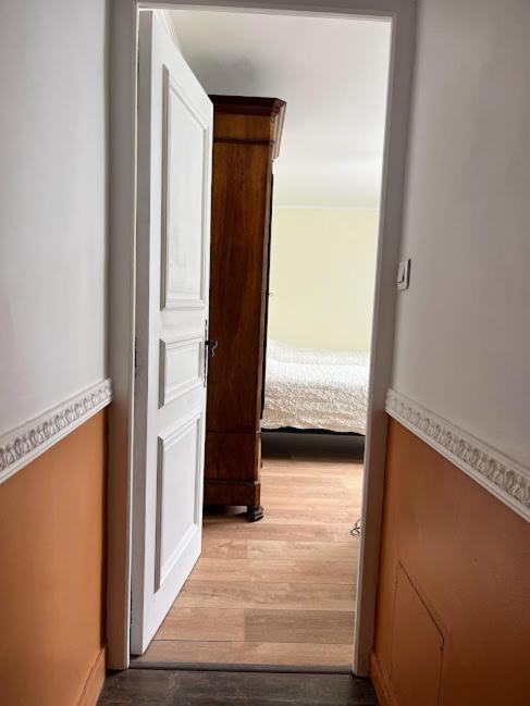 Bed and Breakfast La Tour Cachee Mortain-Bocage Zewnętrze zdjęcie